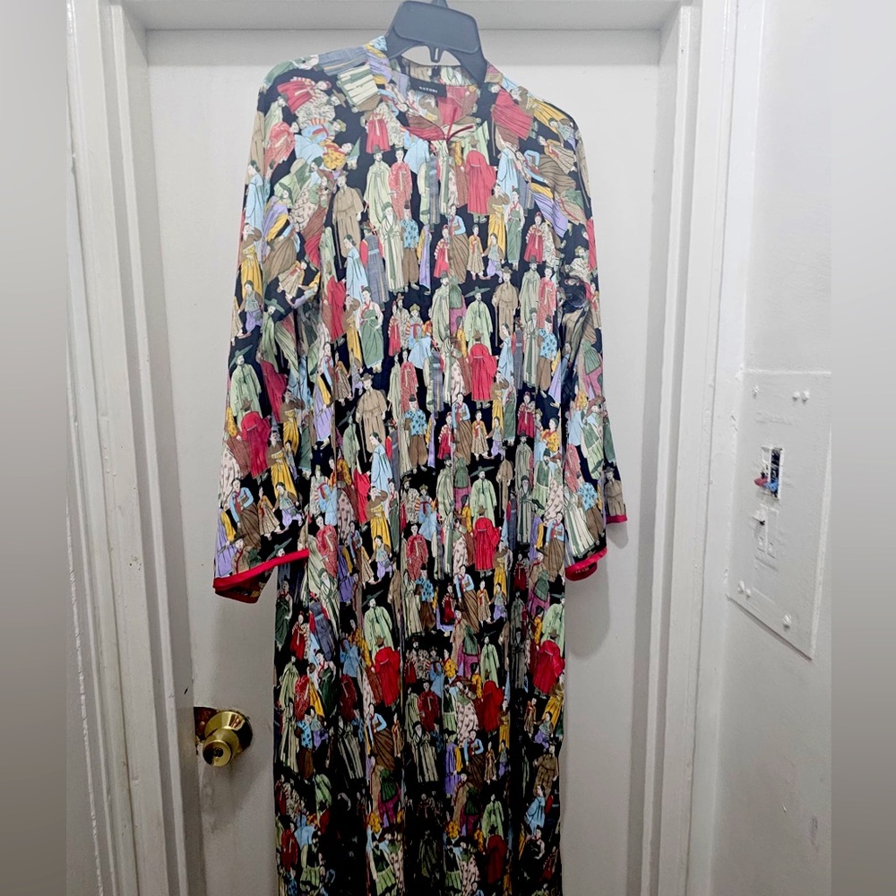Women dress - Picture 1 of 5